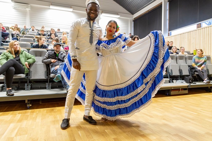 20 1Ee4f4d4354816037049421e6474bc41